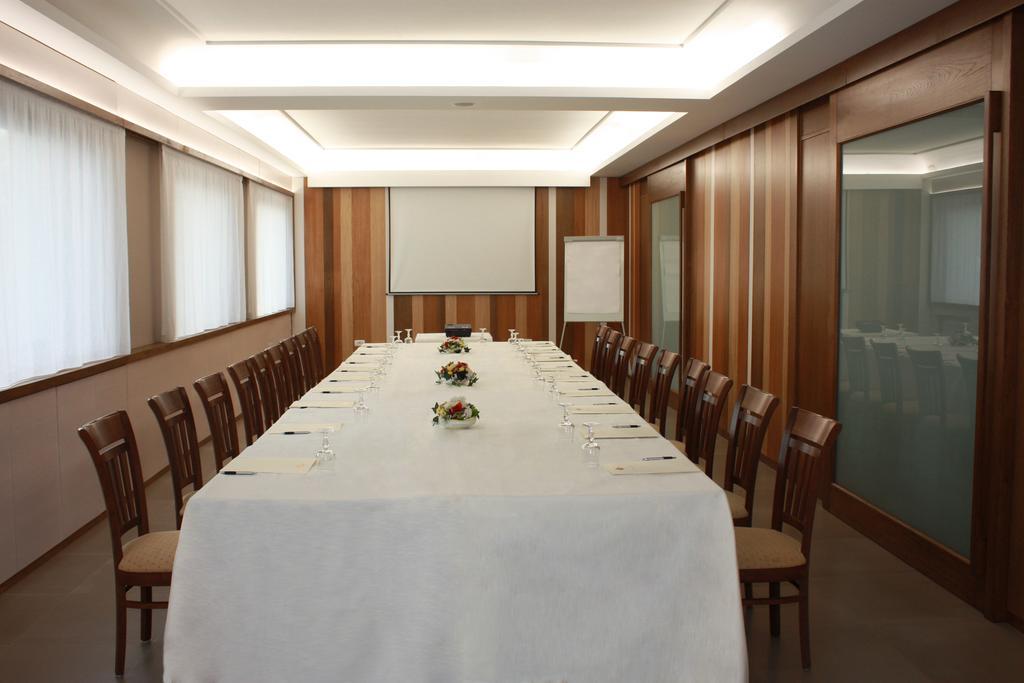 Hotel Ristorante Donato Calvizzano Екстериор снимка