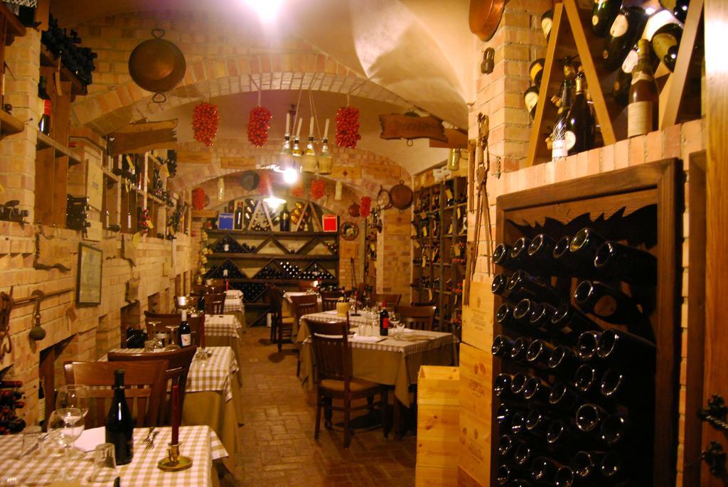 Hotel Ristorante Donato Calvizzano Екстериор снимка