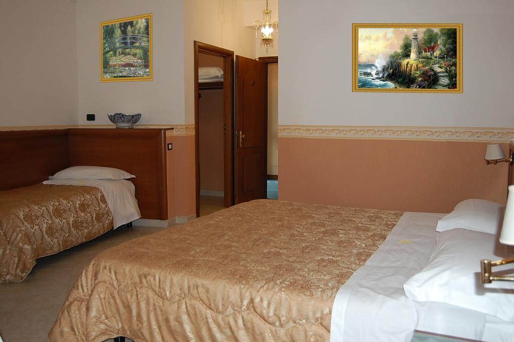 Hotel Ristorante Donato Calvizzano Екстериор снимка