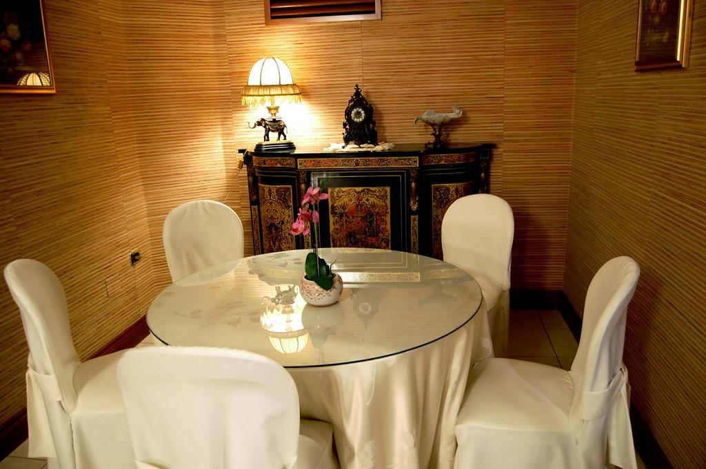 Hotel Ristorante Donato Calvizzano Екстериор снимка